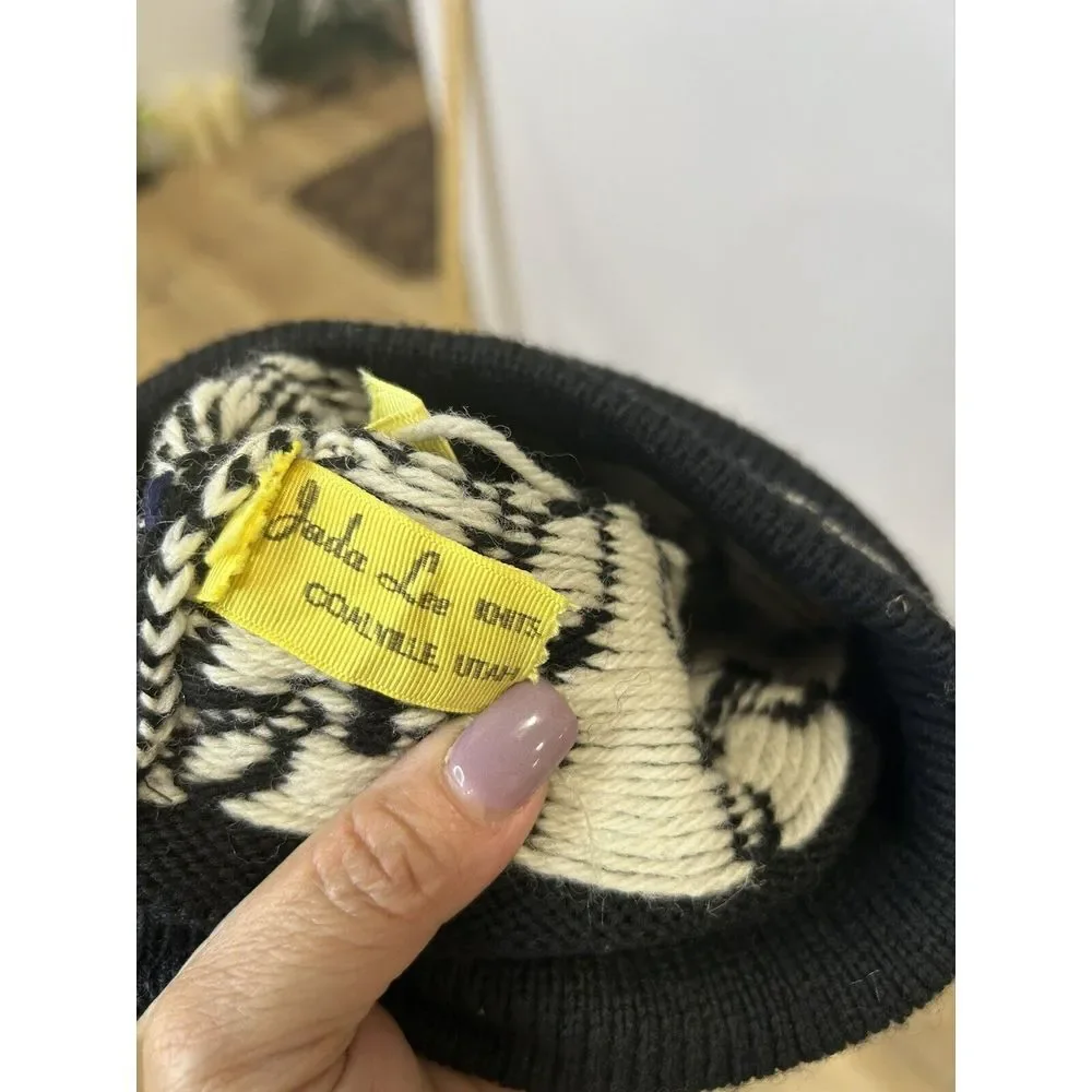 Jada Lee 100%‎ Wool Big Pom Pom Knit Ski Hat Snow Winter Black White